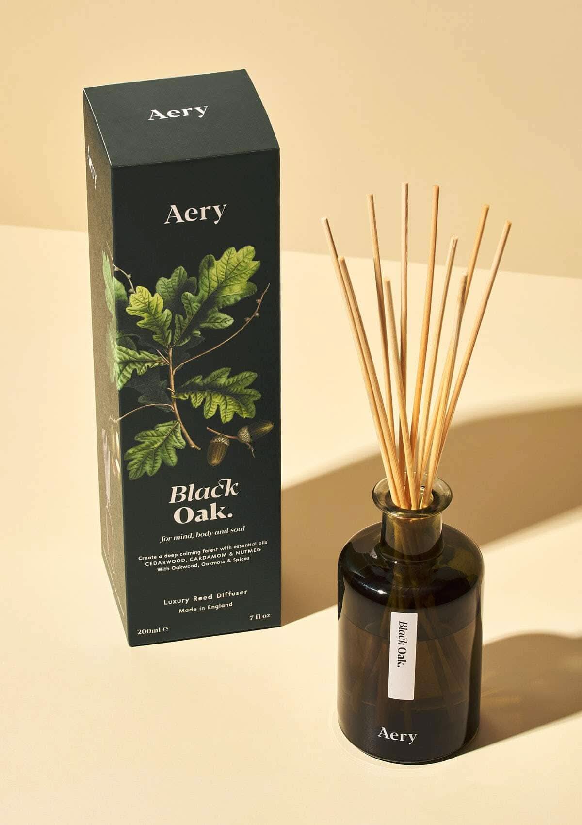 Black Oak Reed Diffuser - Cedarwood Cardamon and Nutmeg
